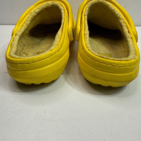 Crocs Unisex Size M7/W9 Yellow Warm Lined Clogs With Sailor Moon Jibbitz Charms - Picture 5 of 7